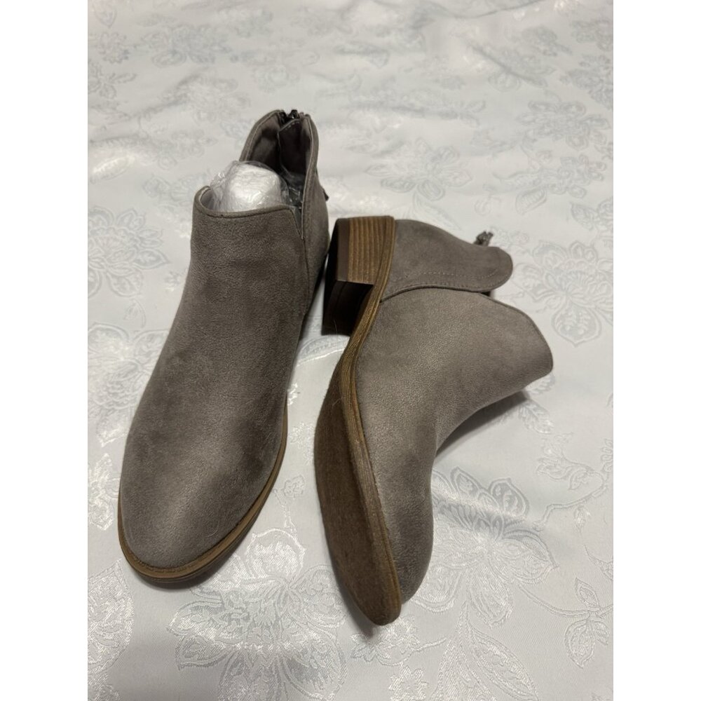 Journey Collection Ankle Boots Bootie WD-LIVVY Size 7.5 Clay Gray Brown NEW